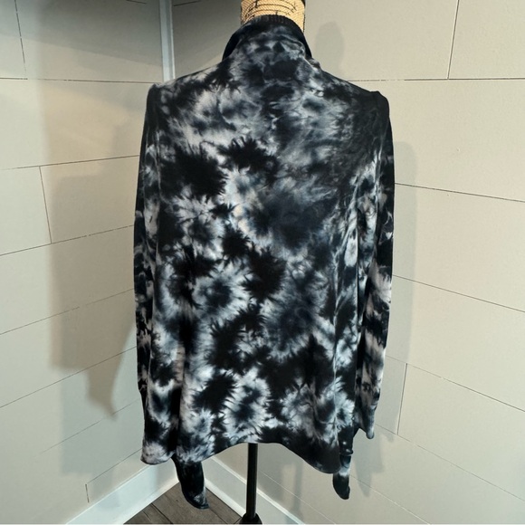 Volcom Black White Tie Dye Open Front Wrap Style Cardigan XS - S - Picture 5 of 8